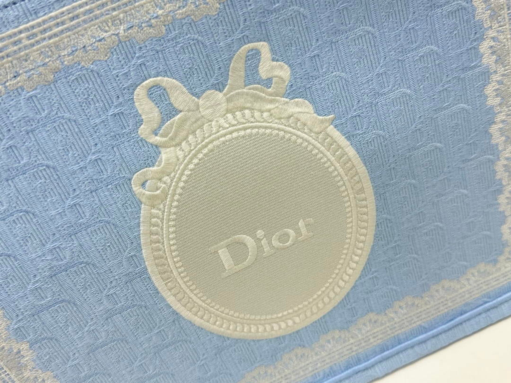 Dior M1354PEHR_M28I Medium Dior Book Tote with Strap  M9710