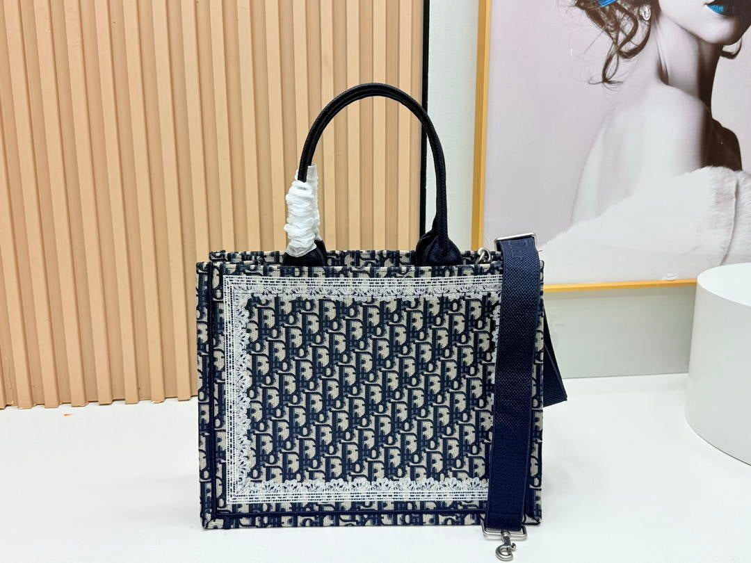 Dior M1354PEHR_M28I Medium Dior Book Tote with Strap  M9713