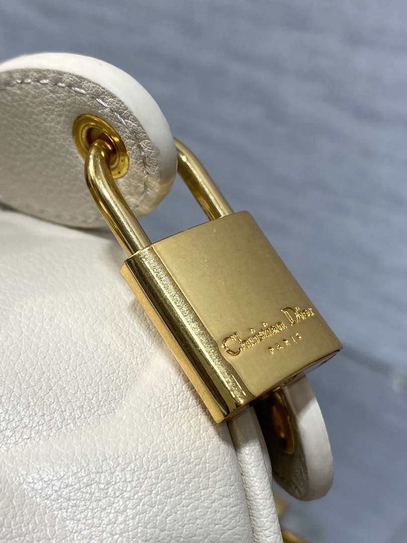 Dior M1364 Dior Groove 20 Bag Apricot Graphic Cannage Calfskin