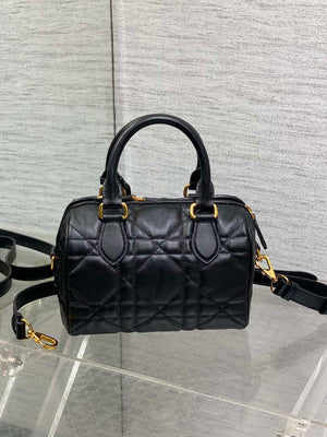 Dior M1364 Dior Groove 20 Bag Black Macrocannage Calfskin - Default Title - View 4