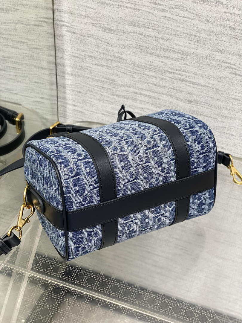 Dior M1364 Dior Groove 20 Bag Blue Denim Dior Oblique Jacquard