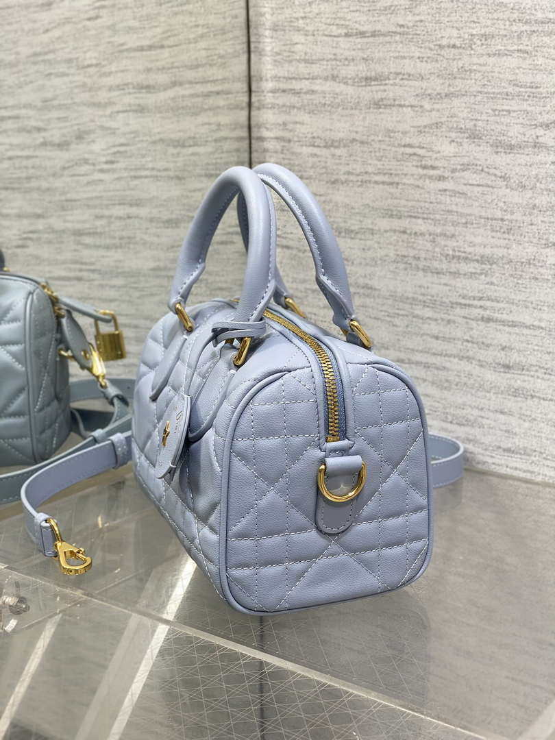 Dior M1364 Dior Groove 20 Bag Blue Macrocannage Calfskin