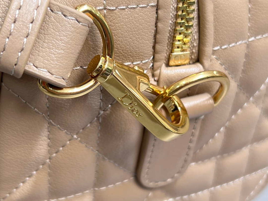 Dior M1364 Dior Groove 20 Bag Dusty Ivory Macrocannage Calfskin