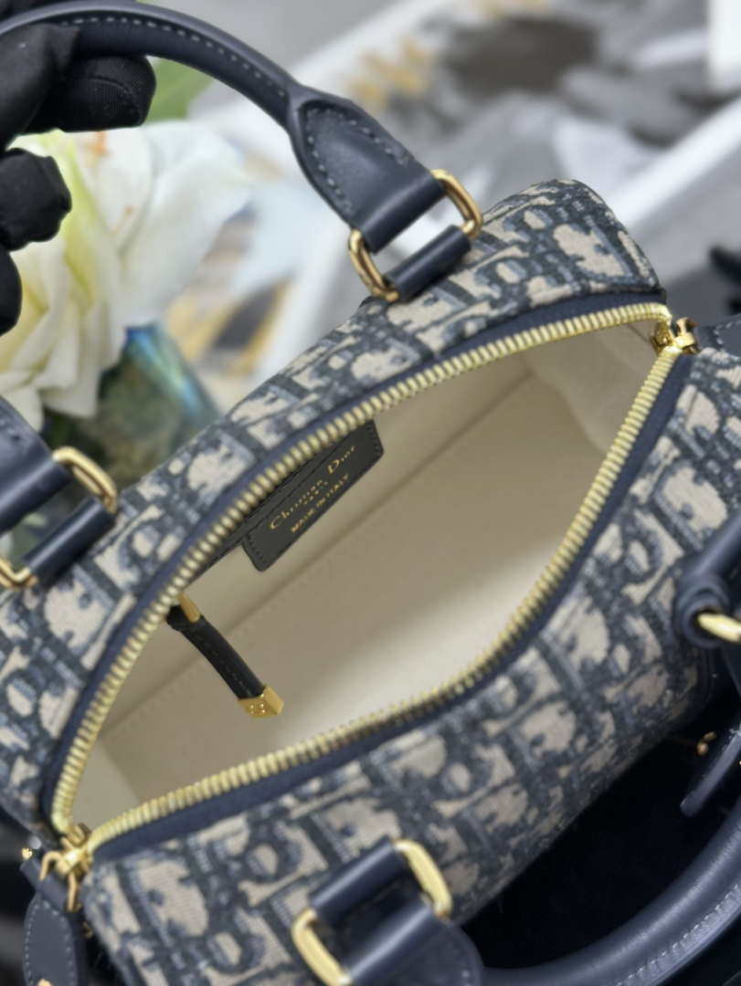 Dior Groove 20 Bag Blue Dior Oblique Jacquard M1364