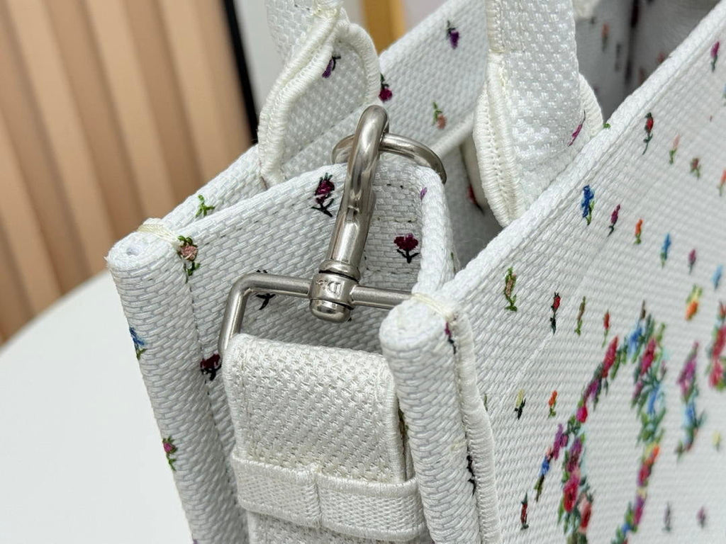 Dior M1404PEHW_M933 Dioramour Small Dior Book Tote with Strap M9700