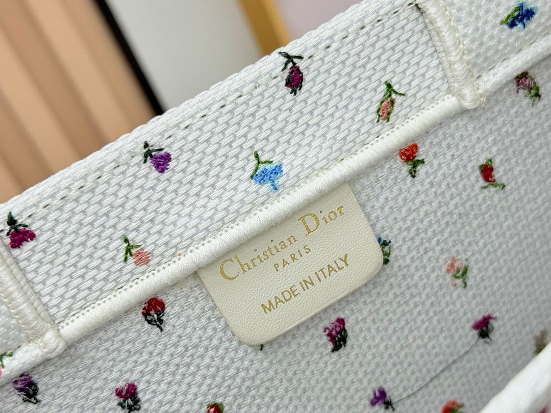 Dior M1404PEHW_M933 Dioramour Small Dior Book Tote with Strap M9700
