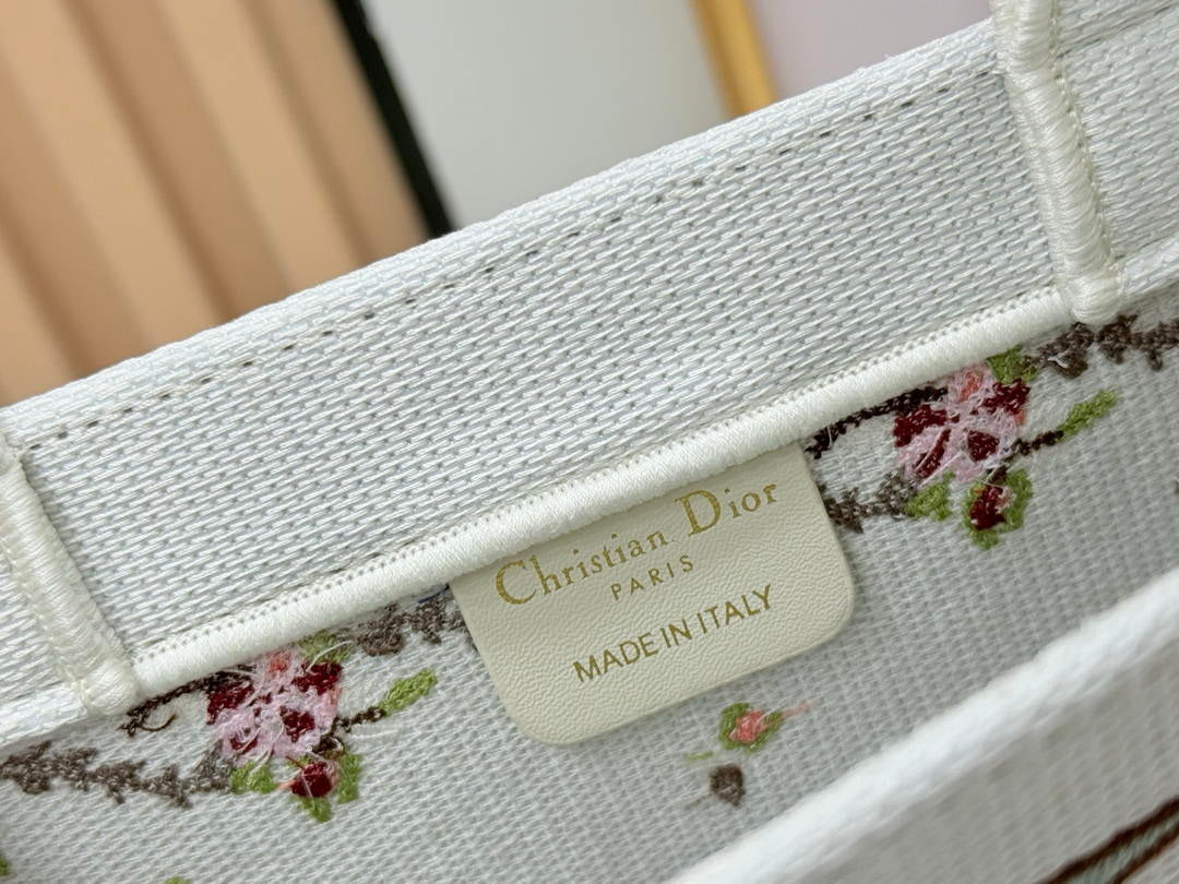 Dior M1404PEHW_M933 Dioramour Small Dior Book Tote with Strap M9701