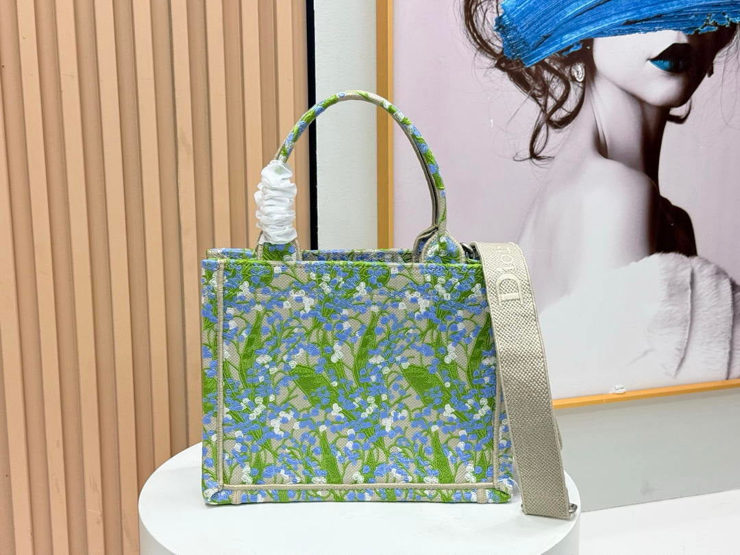 Dior M1404PEHW_M933 Dioramour Small Dior Book Tote with Strap M9703