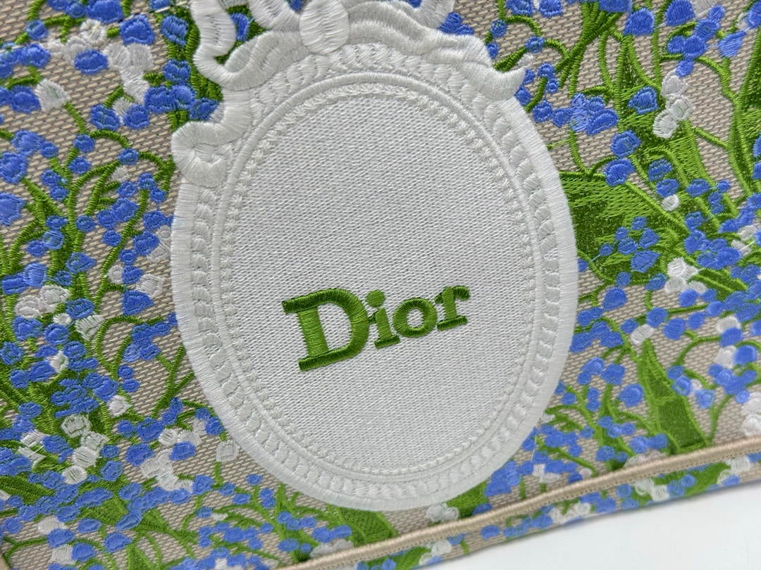 Dior M1404PEHW_M933 Dioramour Small Dior Book Tote with Strap M9703