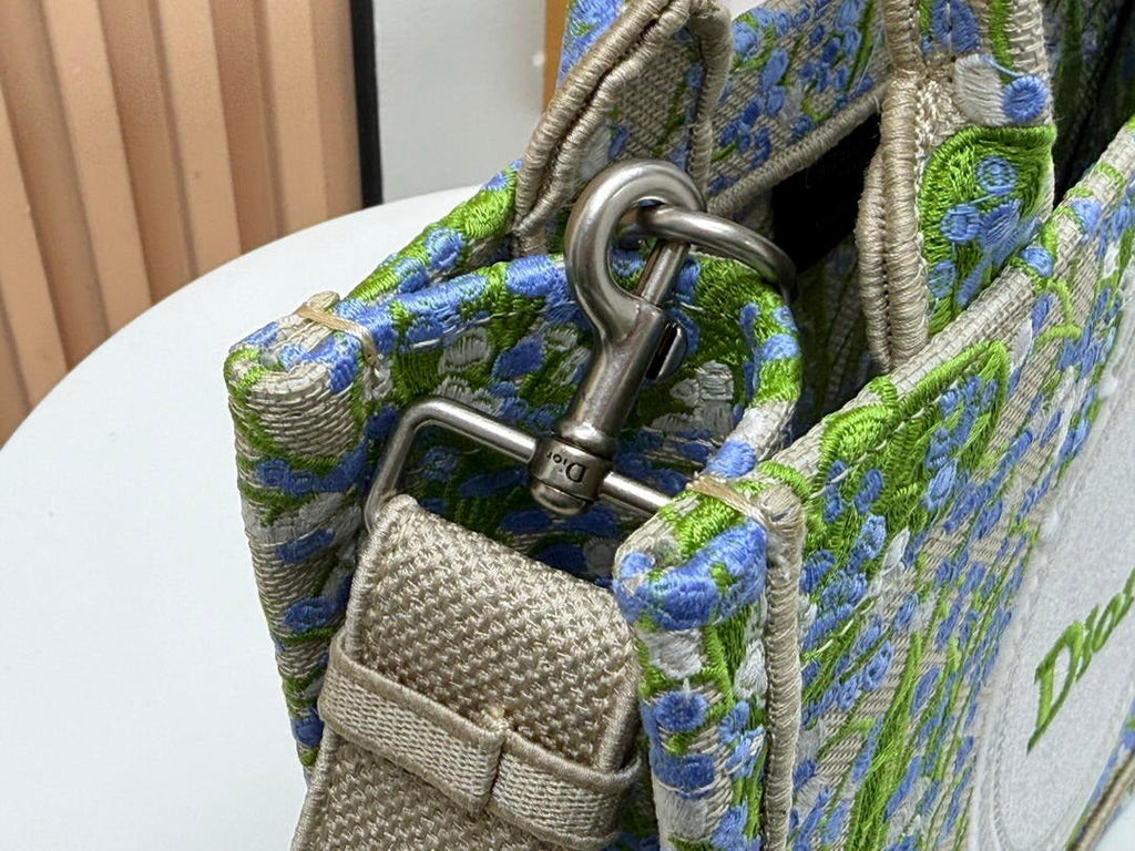 Dior M1404PEHW_M933 Dioramour Small Dior Book Tote with Strap M9703