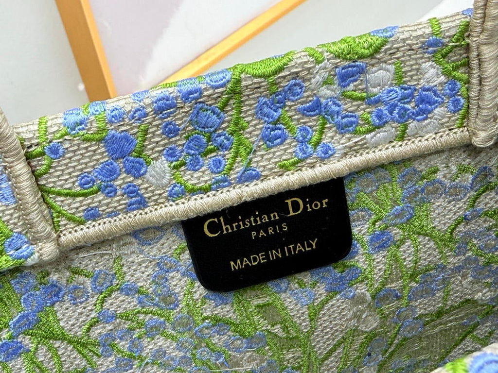 Dior M1404PEHW_M933 Dioramour Small Dior Book Tote with Strap M9703