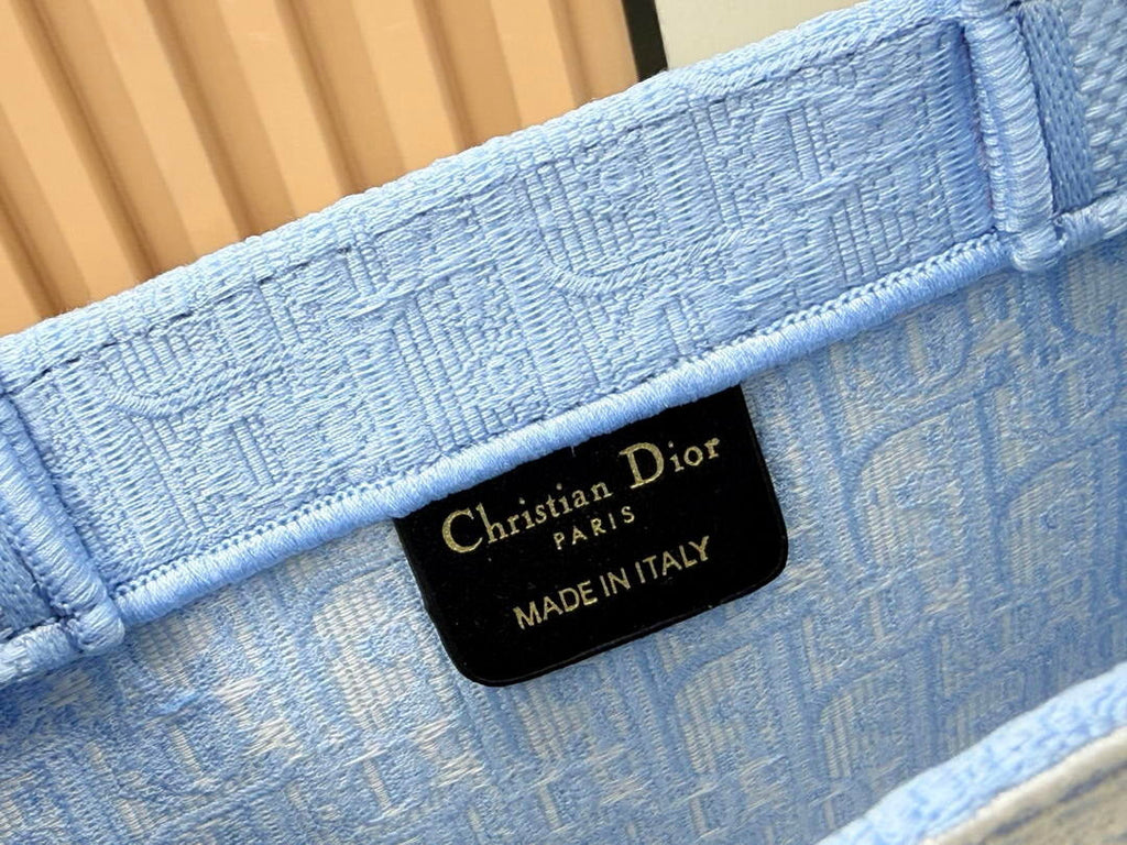 Dior M1404PEHW_M933 Dioramour Small Dior Book Tote with Strap M9704