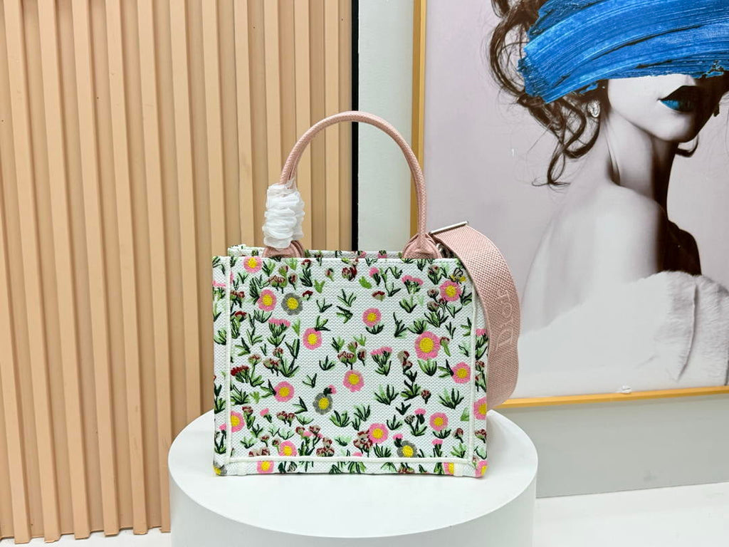 Dior M1404PEHW_M933 Dioramour Small Dior Book Tote with Strap M9705