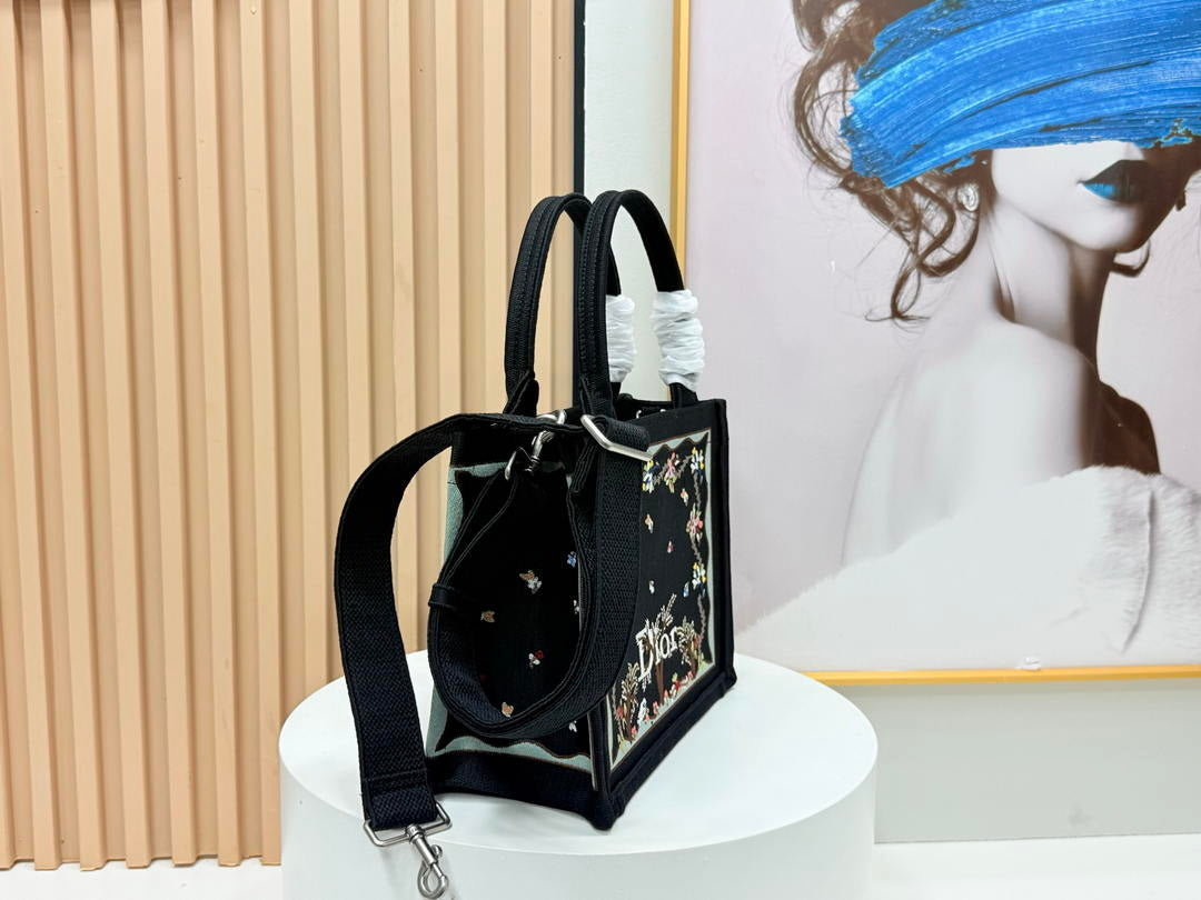Dior M1404PEHW_M933 Dioramour Small Dior Book Tote with Strap M9708