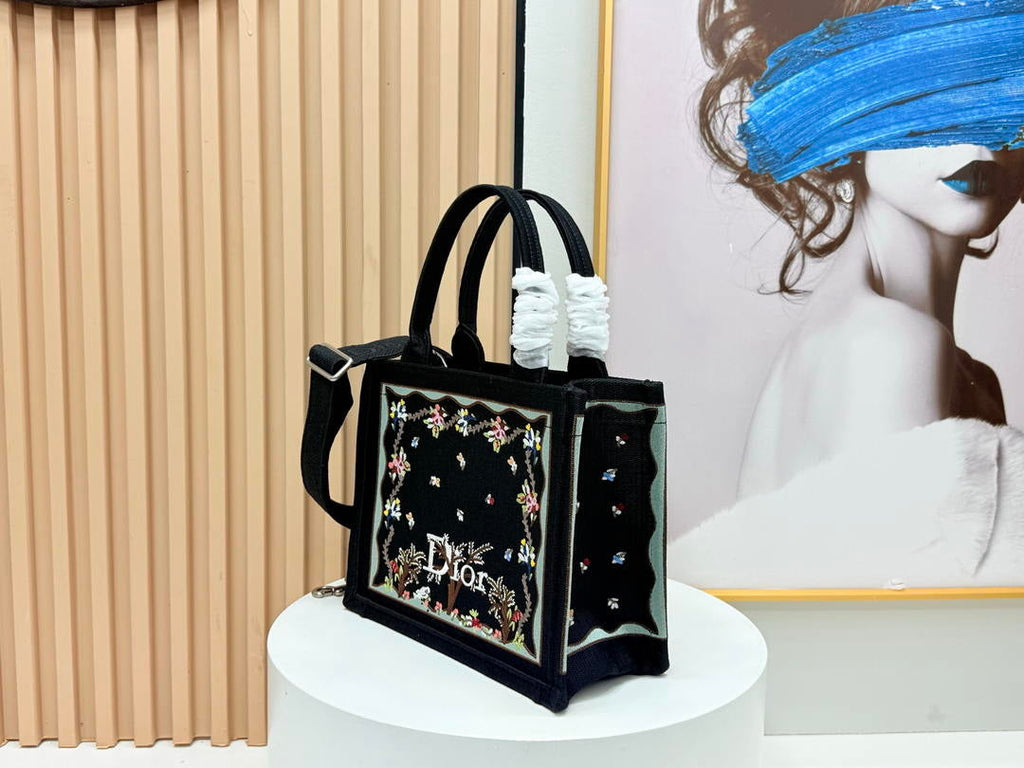 Dior M1404PEHW_M933 Dioramour Small Dior Book Tote with Strap M9708