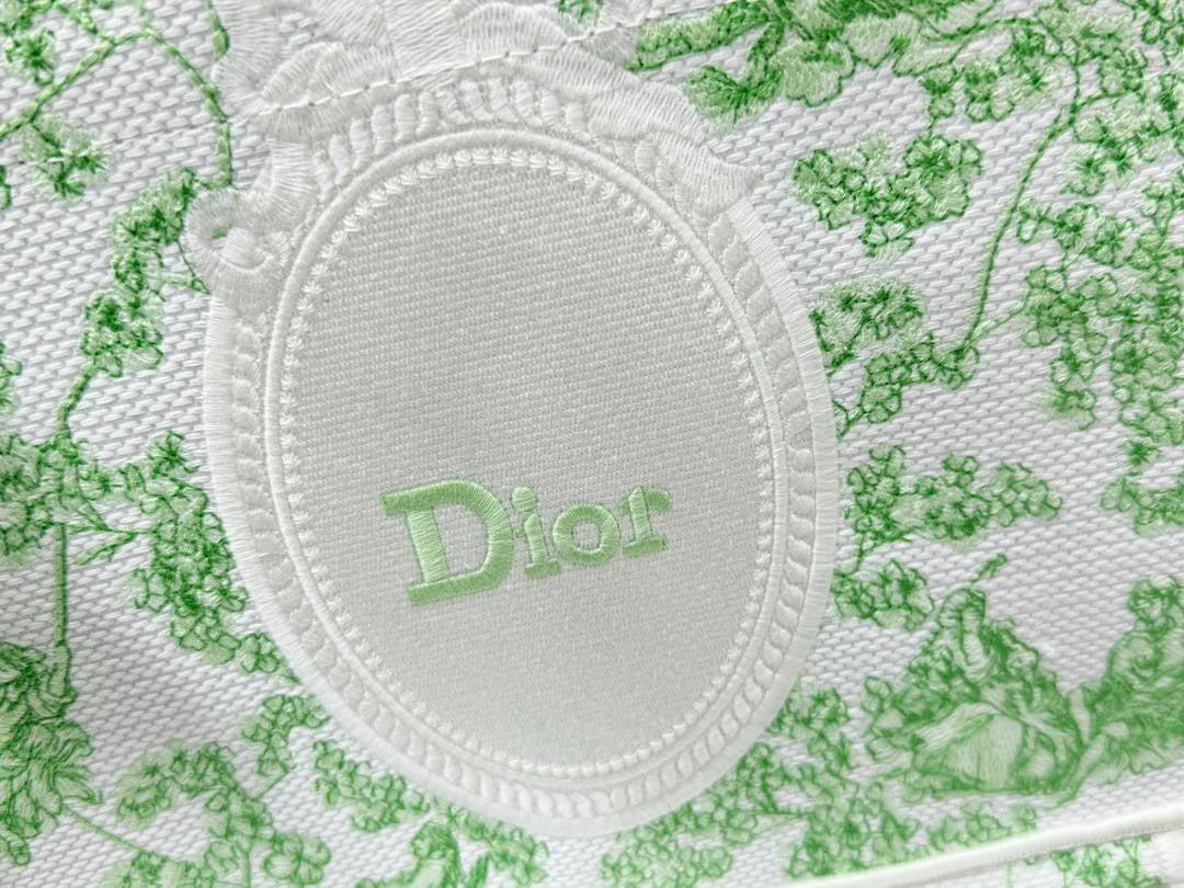 Dior M1404PEHW_M933 Dioramour Small Dior Book Tote with Strap M9707