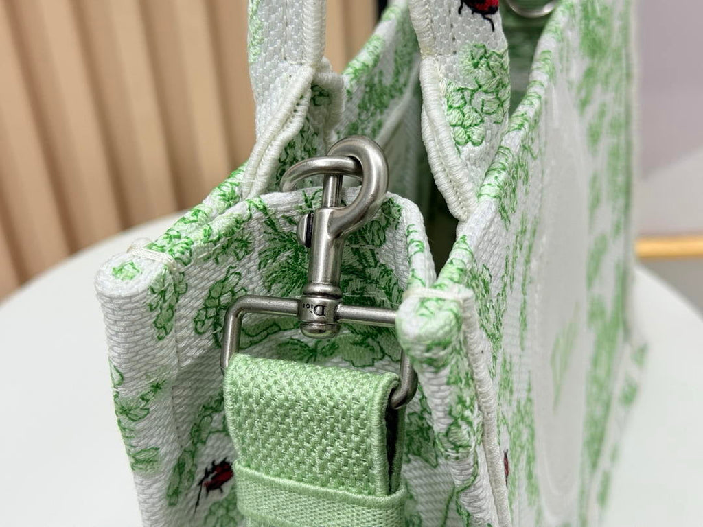 Dior M1404PEHW_M933 Dioramour Small Dior Book Tote with Strap M9707