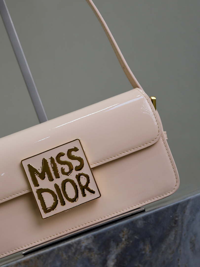 Dior M2610 Miss Dior Flap Bag Beige Patent Calfskin