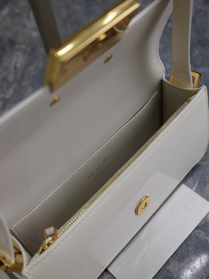 Dior M2610 Miss Dior Flap Bag White Patent Calfskin