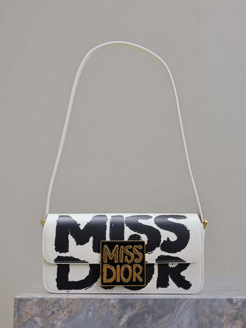 Dior M2610UZCJ_M911 Miss Dior Flap Bag White and Black Miss Dior Graffiti Printed