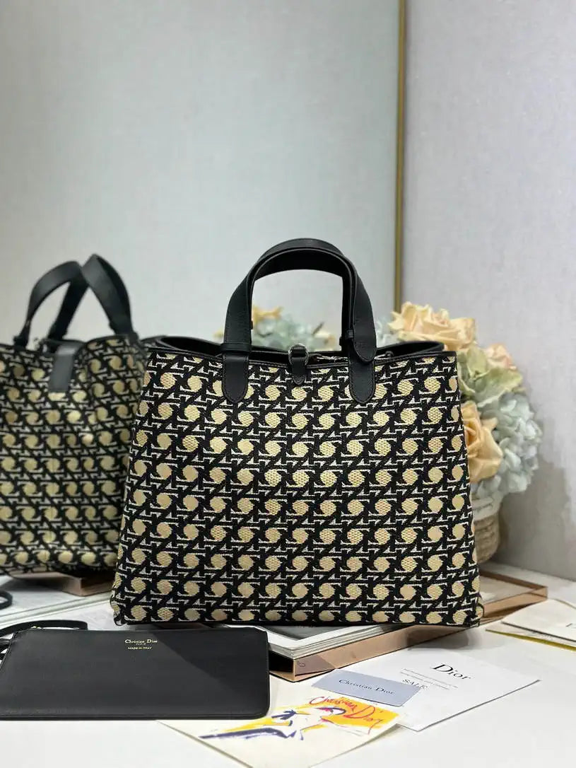 Dior M2820 Large Dior Toujours Bag Beige Black Tweed with Embroidered diamond