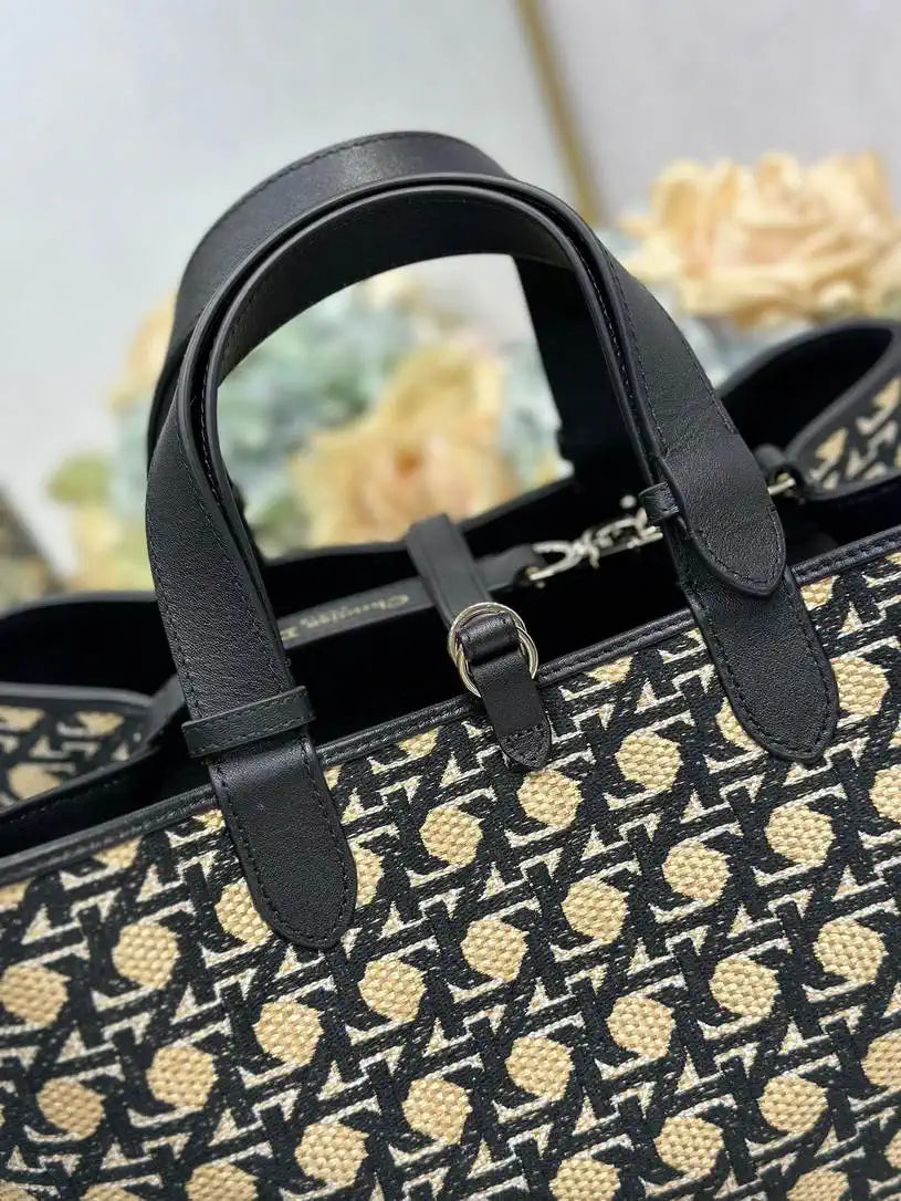 Dior M2820 Large Dior Toujours Bag Beige Black Tweed with Embroidered diamond