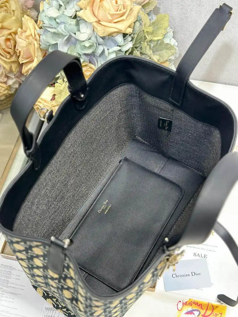 Dior M2820 Large Dior Toujours Bag Beige Black Tweed with Embroidered diamond