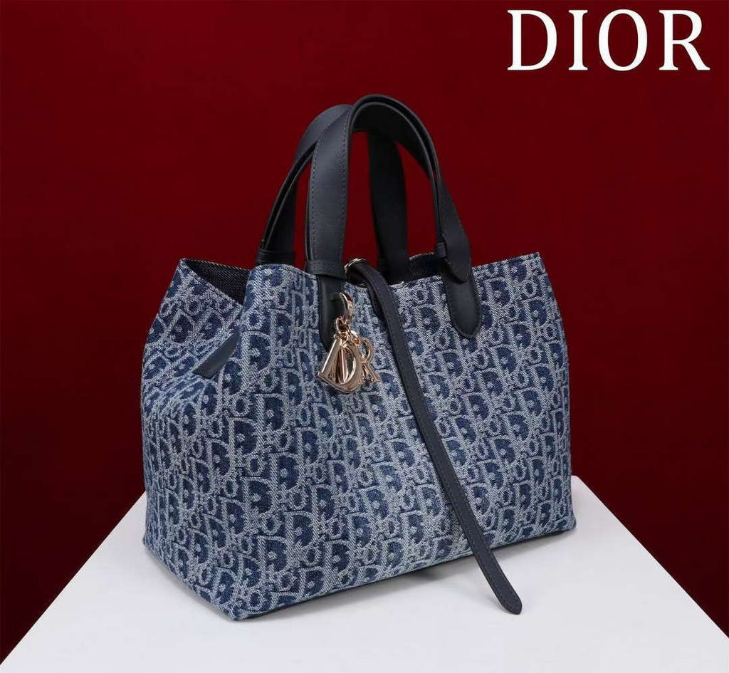 Dior M2820 Large Dior Toujours Bag Blue Denim Dior Oblique Jacquard