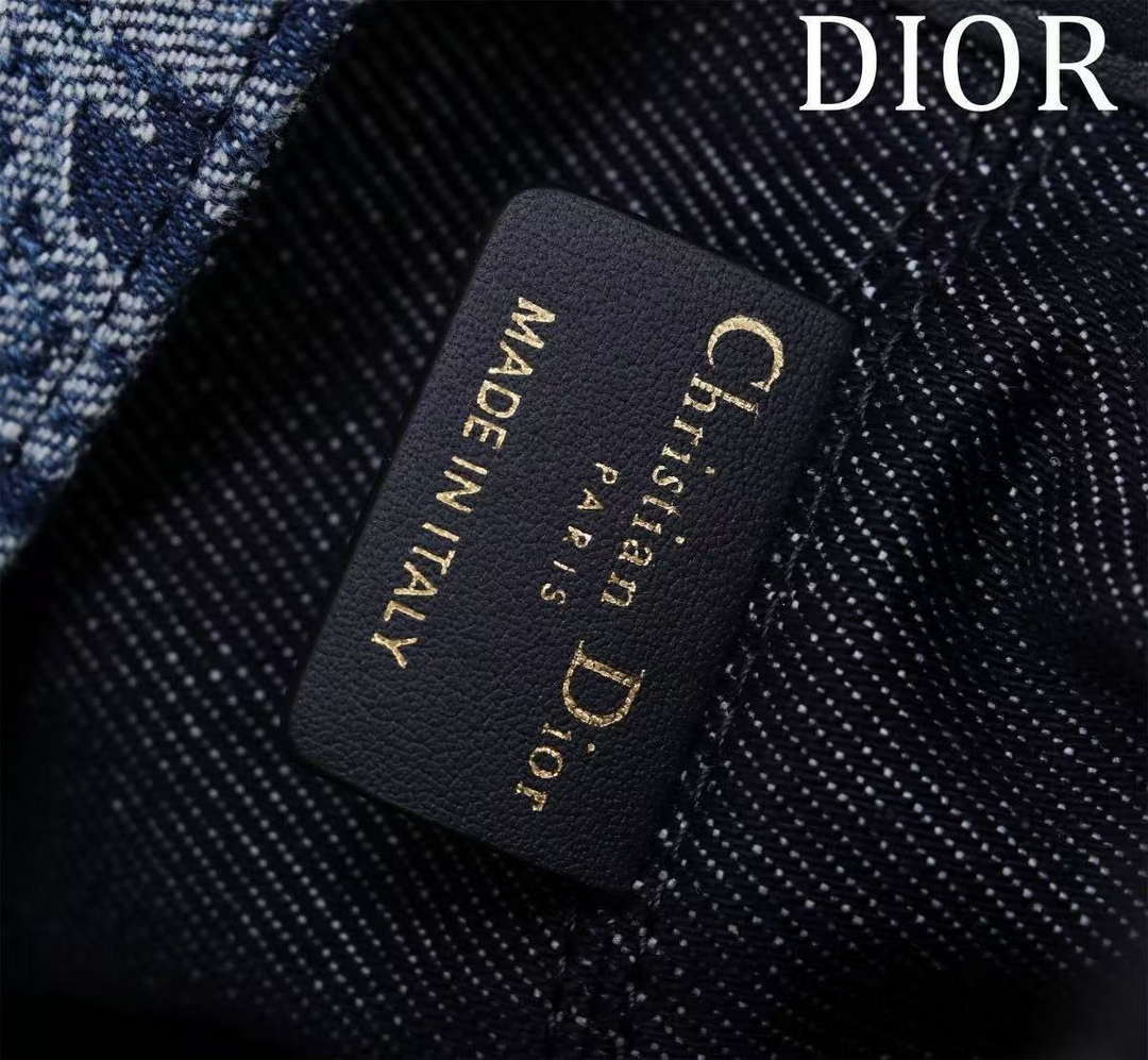 Dior M2820 Large Dior Toujours Bag Blue Denim Dior Oblique Jacquard