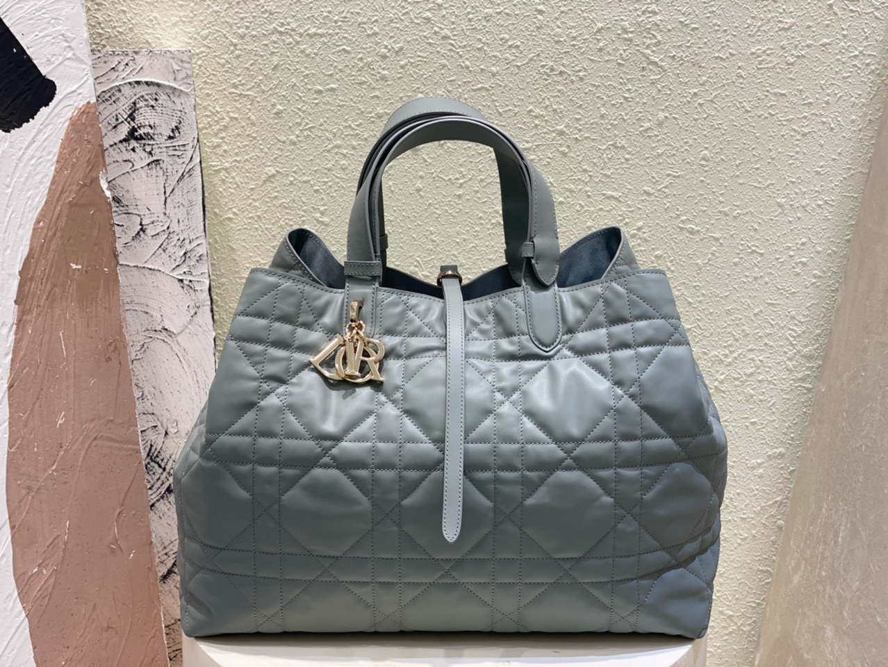 Dior M2820 Large Dior Toujours Bag Blue Macrocannage Calfskin