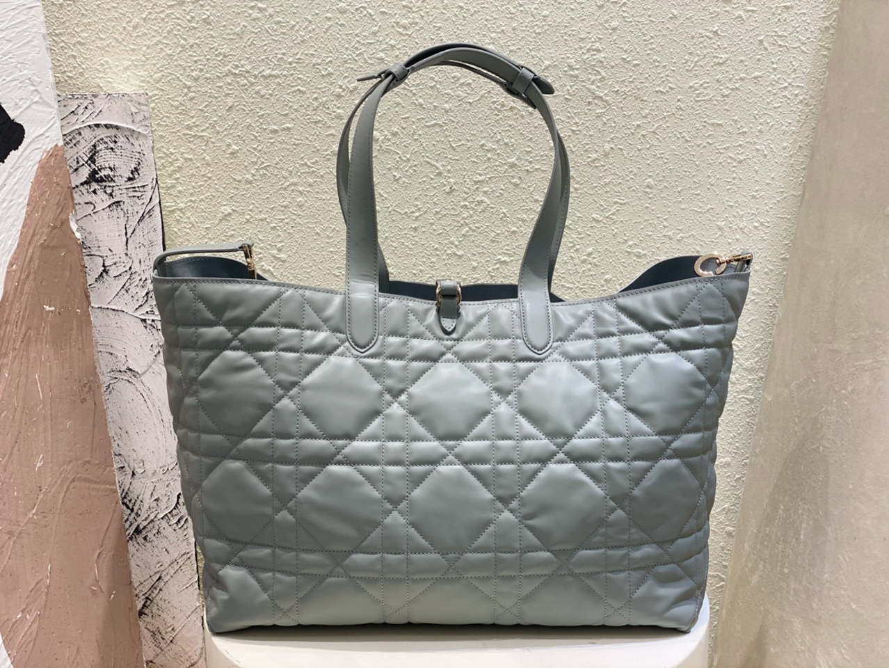 Dior M2820 Large Dior Toujours Bag Blue Macrocannage Calfskin