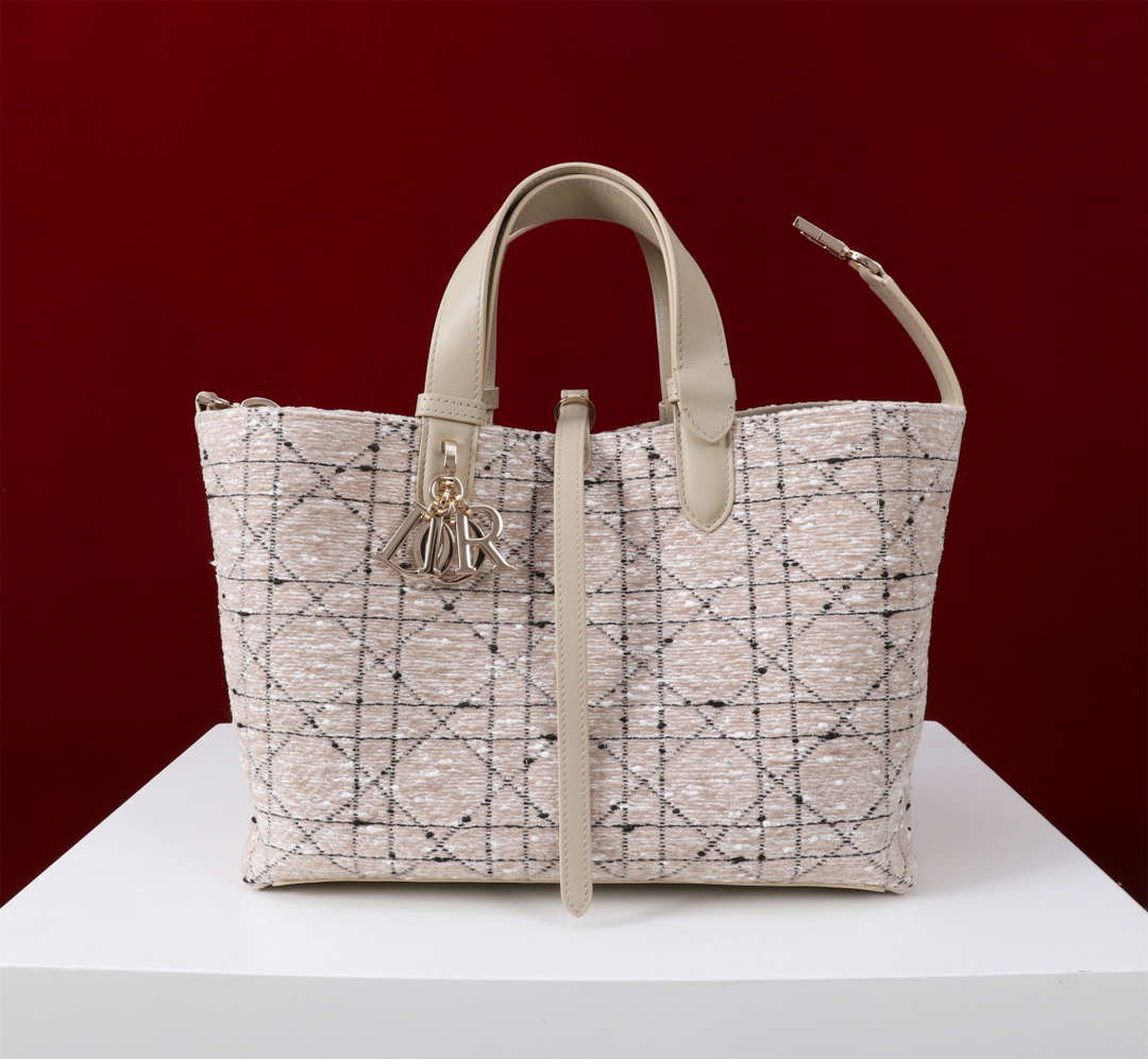 Dior M2820 Large Dior Toujours Bag Beige Tweed with White Cannage Motif