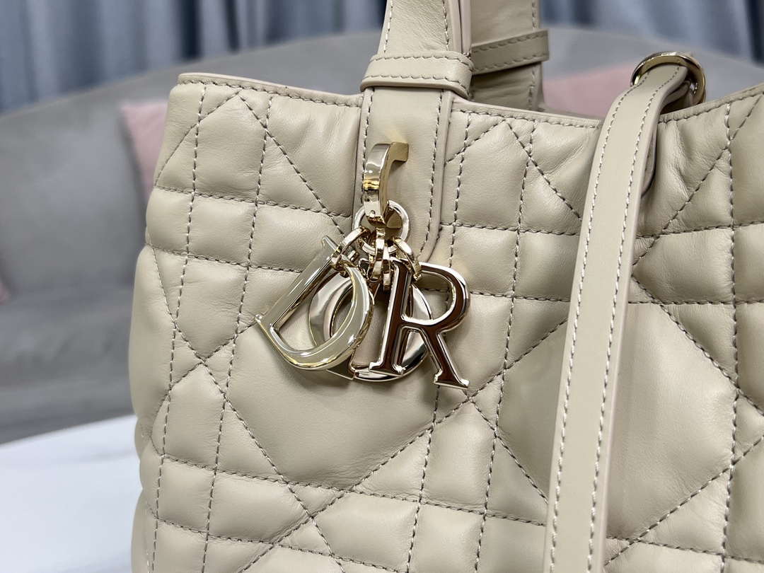 Dior M2821 Medium Dior Toujours Bag Beige Macrocannage Calfskin - Default Title - View 4