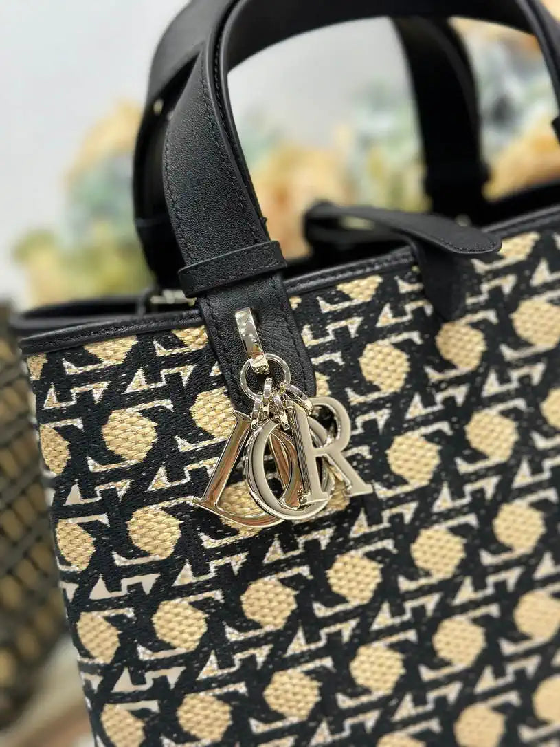Dior M2821 Medium Dior Toujours Bag Black Tweed Embroidered diamond