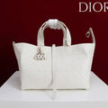 Dior M2821 Medium Dior Toujours Bag White Macrocannage Grained Calfskin