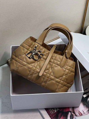 Dior M2822 Small Dior Toujours Bag Apricot Macrocannage Calfskin - Default Title - View 5