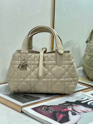 Dior M2822 Small Dior Toujours Bag Beige Macrocannage Calfskin - Default Title - View 1