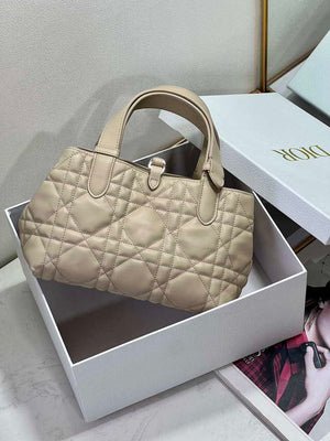 Dior M2822 Small Dior Toujours Bag Beige Macrocannage Calfskin - Default Title - View 5