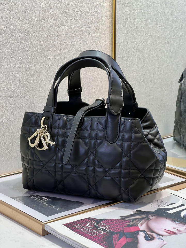 Dior M2822 Small Dior Toujours Bag Black Macrocannage Calfskin - Default Title - View 2
