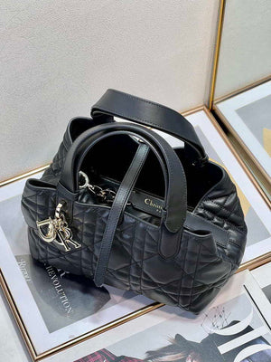 Dior M2822 Small Dior Toujours Bag Black Macrocannage Calfskin - Default Title - View 4