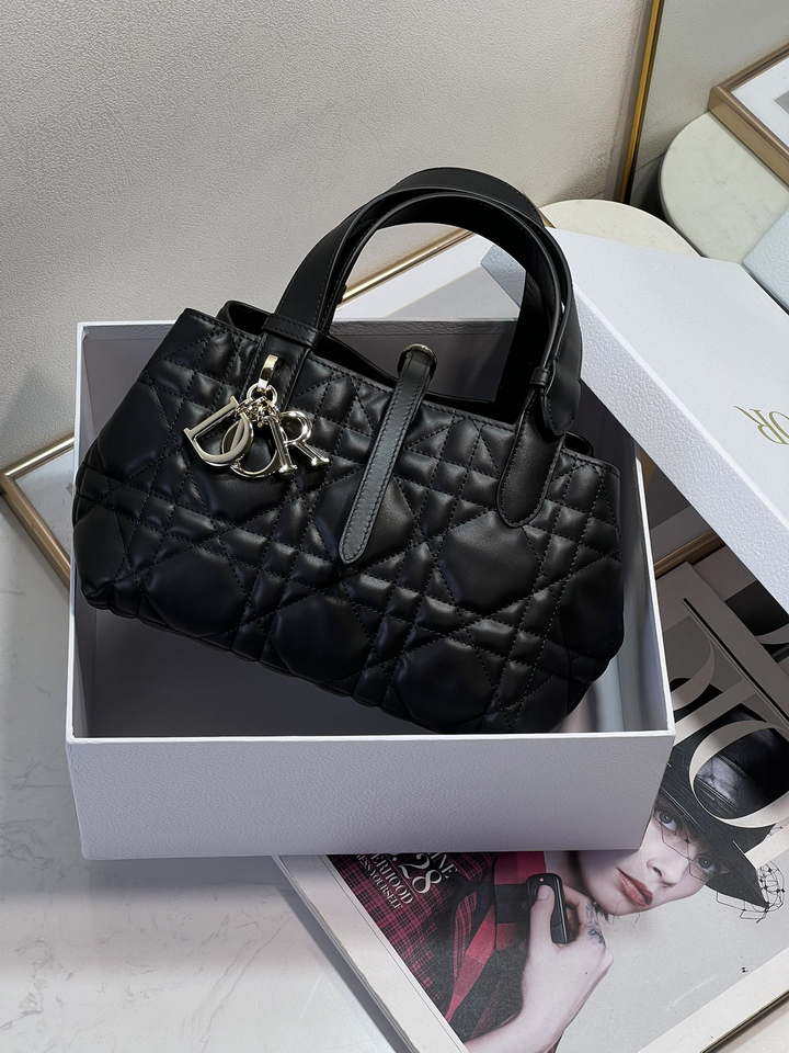 Dior M2822 Small Dior Toujours Bag Black Macrocannage Calfskin - Default Title - View 5