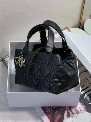 Dior M2822 Small Dior Toujours Bag Black Macrocannage Calfskin - Default Title - View 6