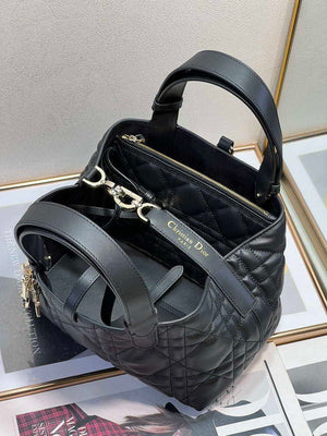 Dior M2822 Small Dior Toujours Bag Black Macrocannage Calfskin - Default Title - View 8