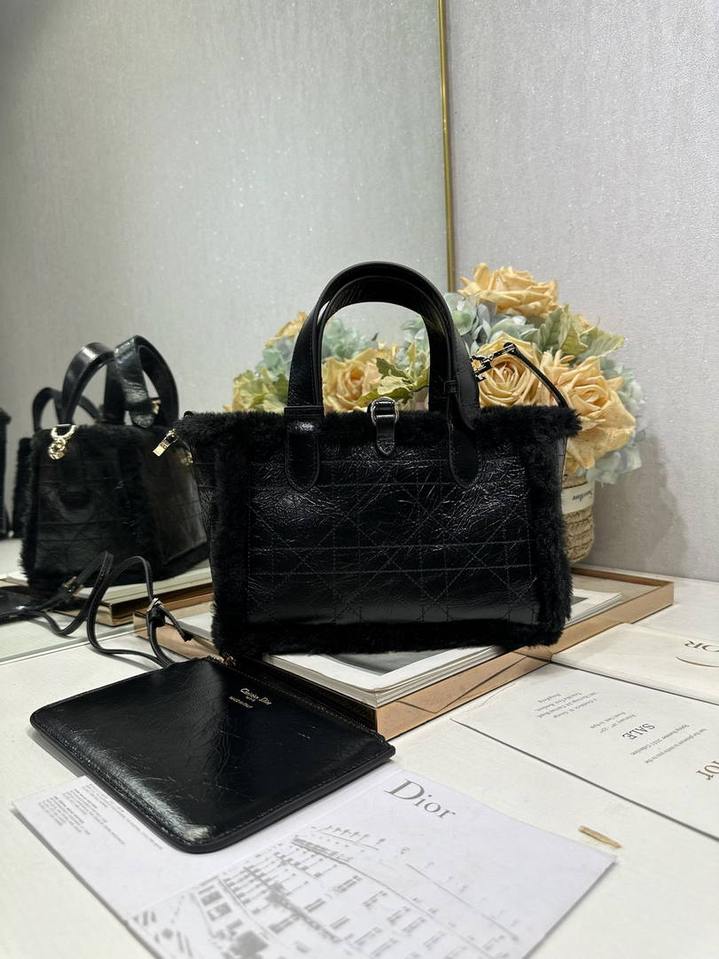 Dior M2822 Small Dior Toujours Bag Black Macrocannage Crinkled Calfskin and Merino Wool