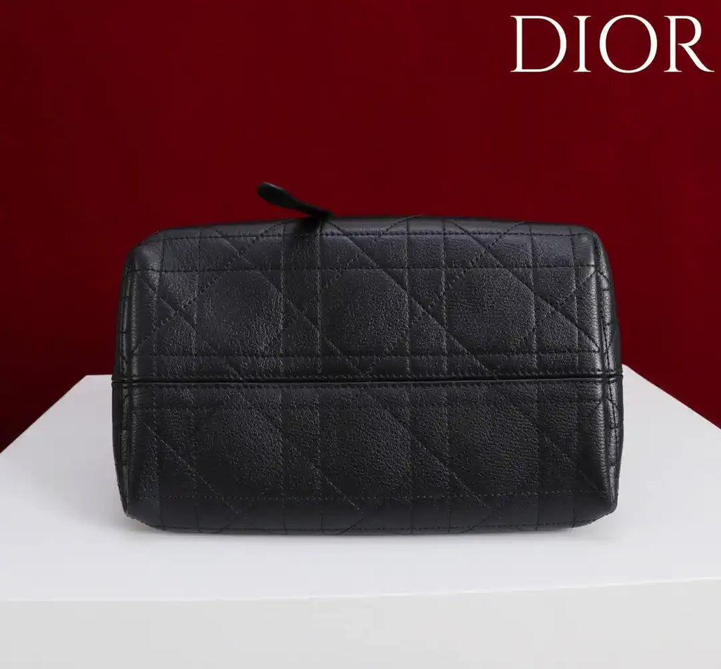 Dior M2822 Small Dior Toujours Bag Black Macrocannage Grained Calfskin