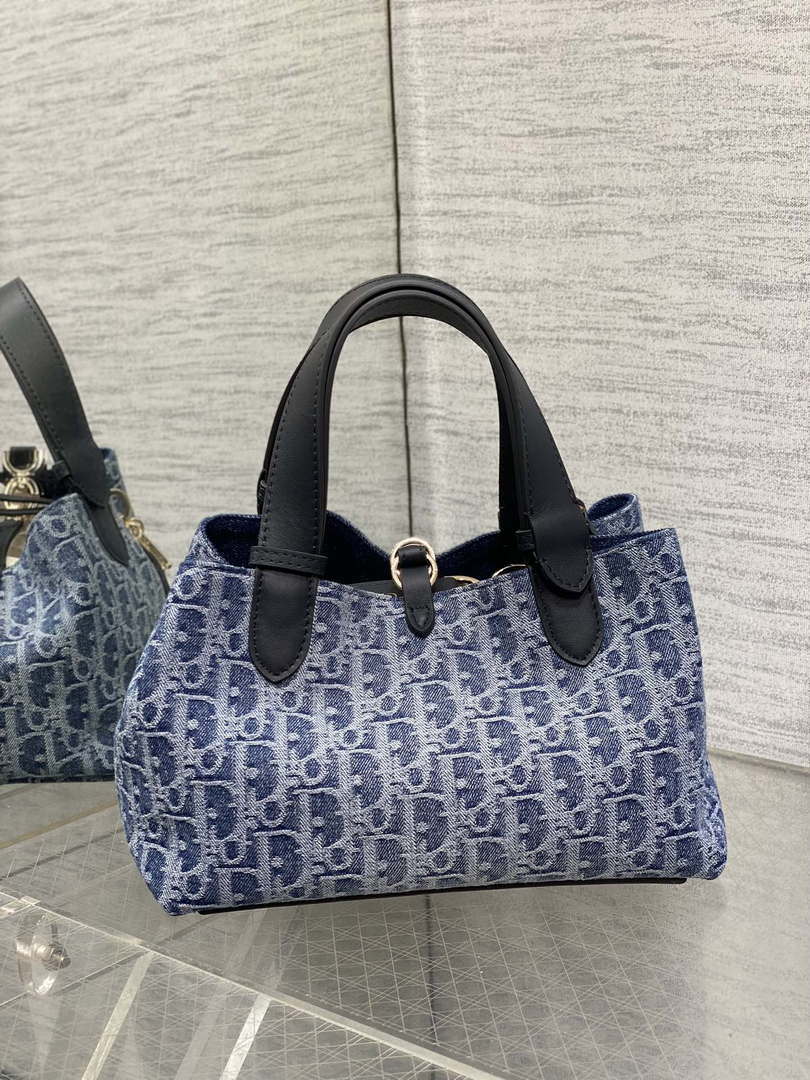 Dior M2822 Small Dior Toujours Bag Blue Denim Dior Oblique Jacquard