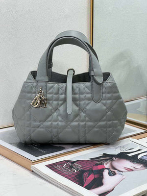 Dior M2822 Small Dior Toujours Bag Blue Macrocannage Calfskin - Default Title - View 1