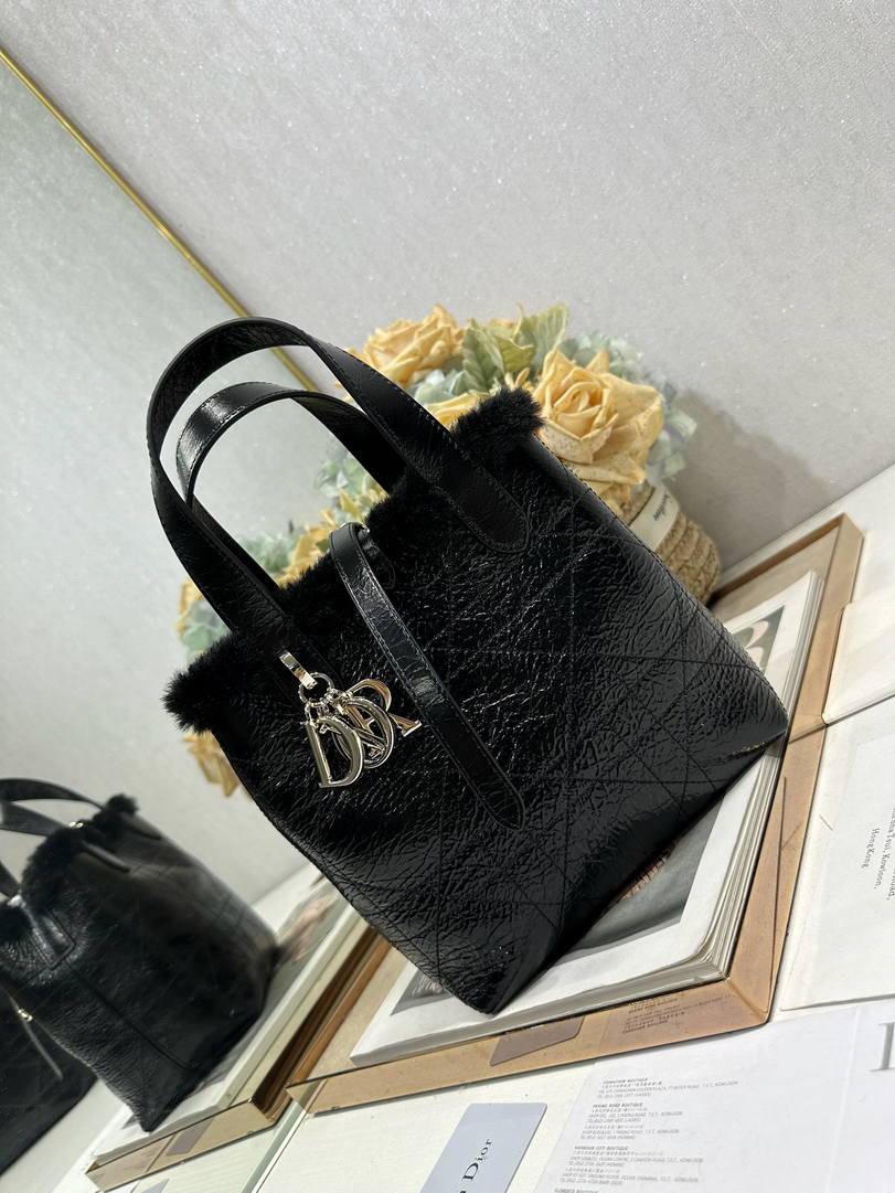 Dior M2835 Small Dior Toujours Bag Black Macrocannage Crinkled Calfskin and Merino Wool
