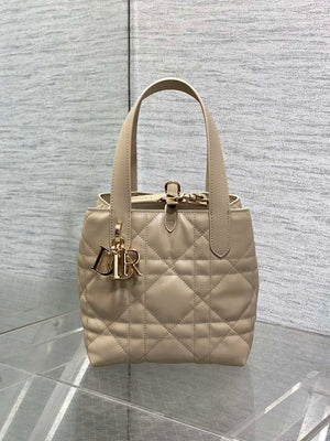 Dior M2835 Small Dior Toujours Vertical Tote Bag Apricot Macrocannage Calfskin - Default Title - View 2