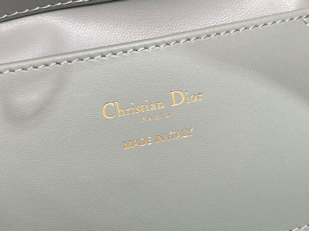 Dior M2835 Small Dior Toujours Vertical Tote Bag Blue Macrocannage Calfskin